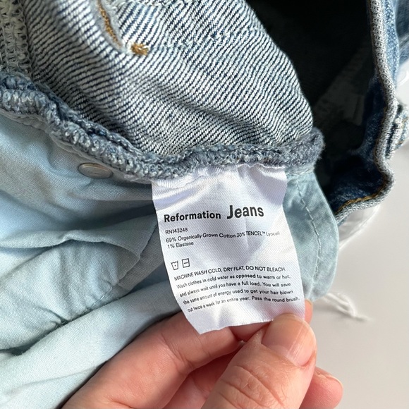 Reformation Seamed Jean High Rise Straight Leg Denim in Palermo Wash Size 23 - Picture 7 of 7